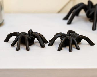Set of Two Small Spiders in Cast Iron