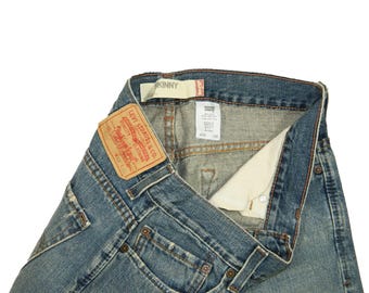 Men's Levi's 511 Skinny Destroyed Blue Jeans Tag Size 32x30 measured Size 31x32