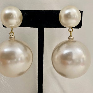 Made in USA pierced Norma Jean Designs Vintage style pearl/gold earrings.