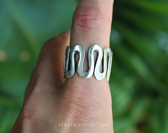 Sterling Silver Wave Fold Ring - Wavy 925 Silver Rings for Women - Squiggle Band Statement Fold Ring - Abstract Wavy Thick Band Stacking