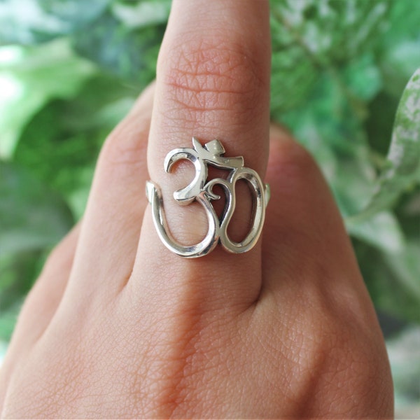 Sterling Silver Om Sign Cutout Ring - Buddhist Symbol Yoga 925 Silver Rings for Women - Statement Peace Symbol - Dainty Band Stacking Ring