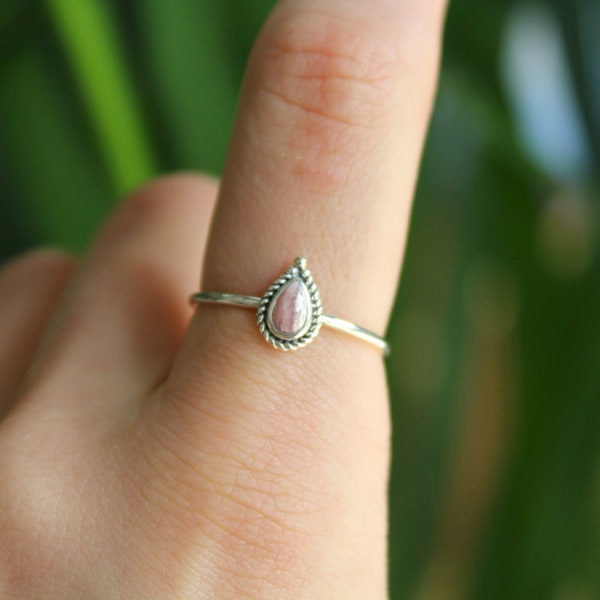 Sterling Silver Rhodochrosite Petal Stacking Ring -  925 Silver Rings for Women - Teardrop Natural Crystal - Ring Healing Stone - Indie Boho