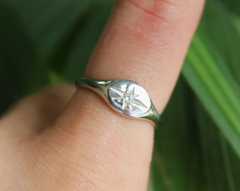 Sterling Silver Star Signet Engraved Jewel Ring - Thin Band 925 Silver Rings for Women - Delicate Indie Y2k Astrology Cosmos - Gift Small