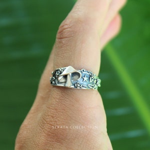 Sterling Silver Mythical Mushroom Ring - Y2K Dainty 925 Silver Rings for Women - Statement Ethereal Stacking Ring - Cottage Core Band Ring