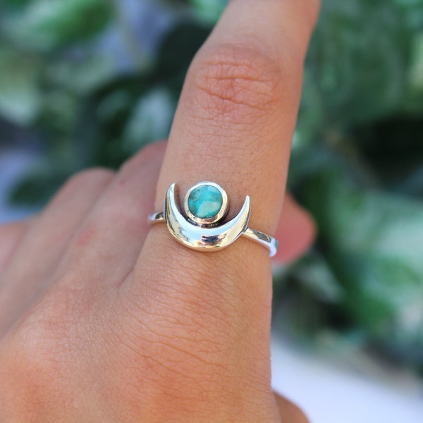 Sterling Silver Turquoise Horn Moon Circle Ring - Blue Gemstone December Birthstone Ring - 925 Sterling Silver Rings for Women Statement