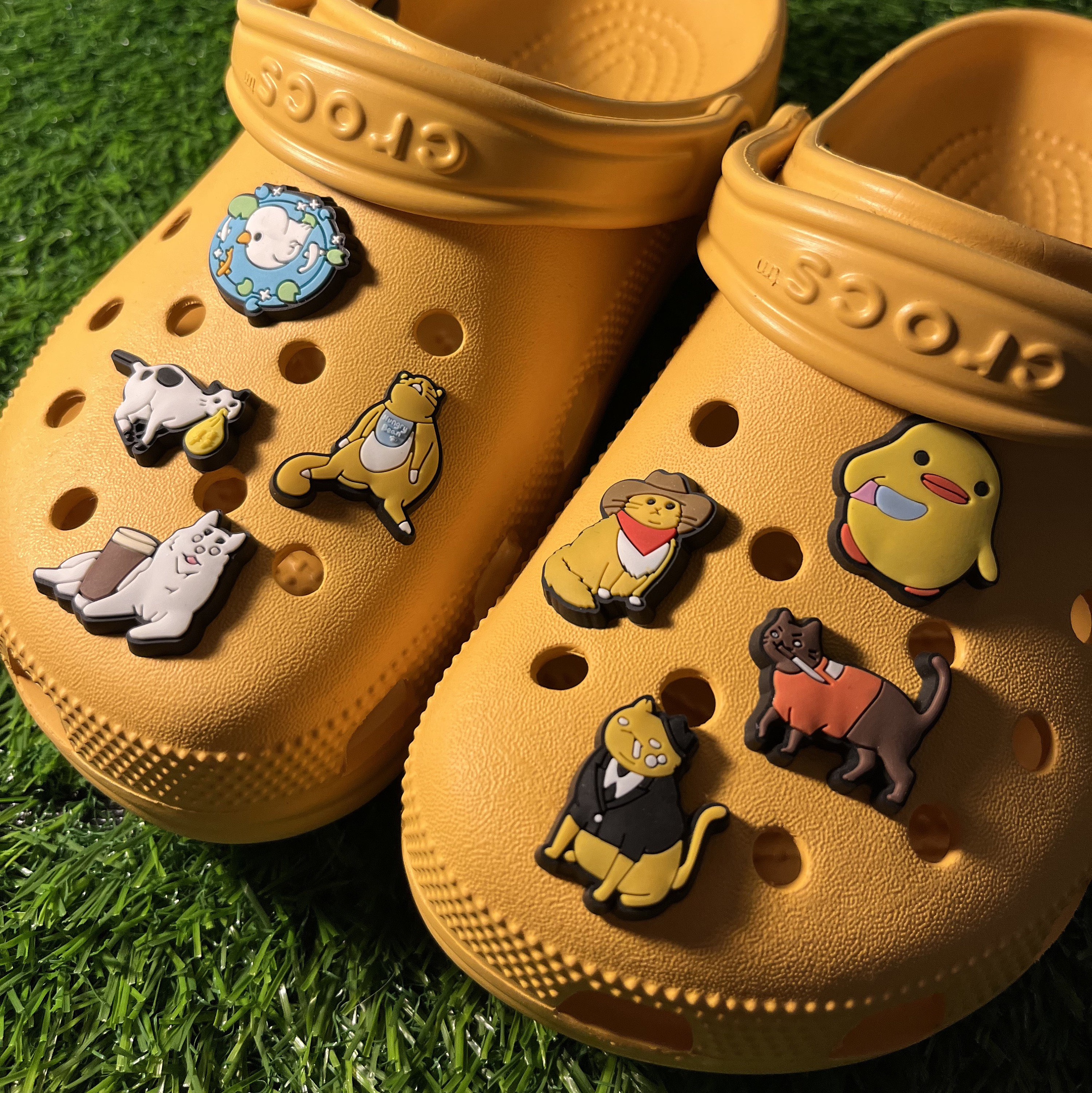 Jibbitz Croc charms shoe charms – Boobolabel