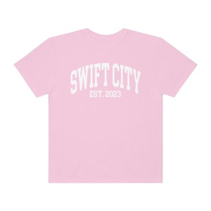 Swift City Est. 2023 The Eras Tour Glendale, AZ Touristy Inspired Comfort Colors Unisex Garment-Dyed T-shirt Comfy, Casual, Cute, Style Blossom