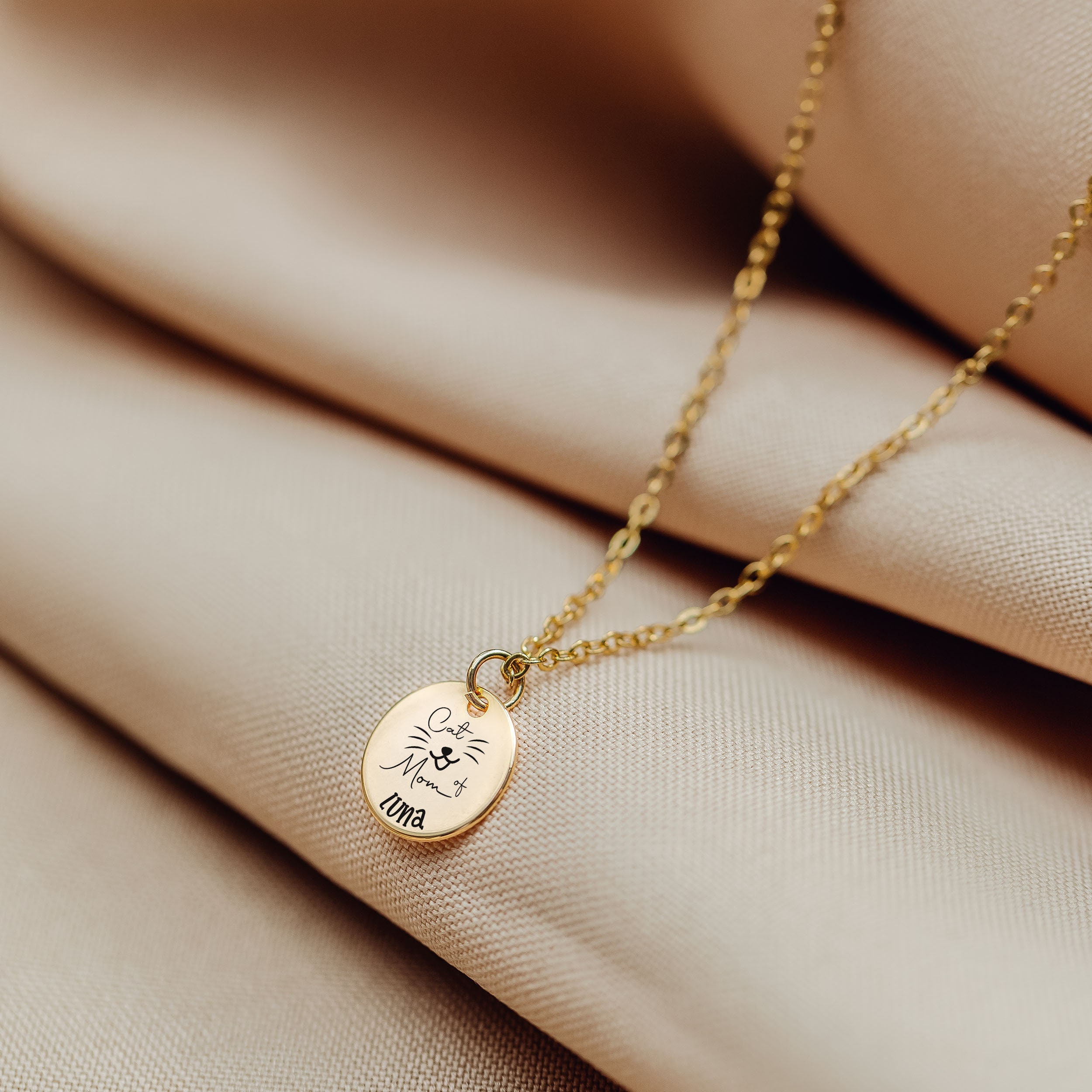 Engraved Cat Mom Pendant Keepsake 