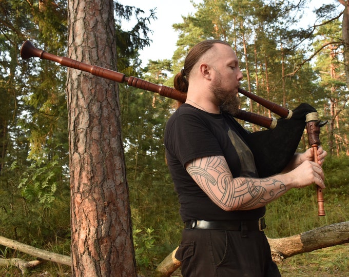 Bagpipe in D Major With Long Bass Drone and Dragon Head Carving Viking Nordic Inspired Used
