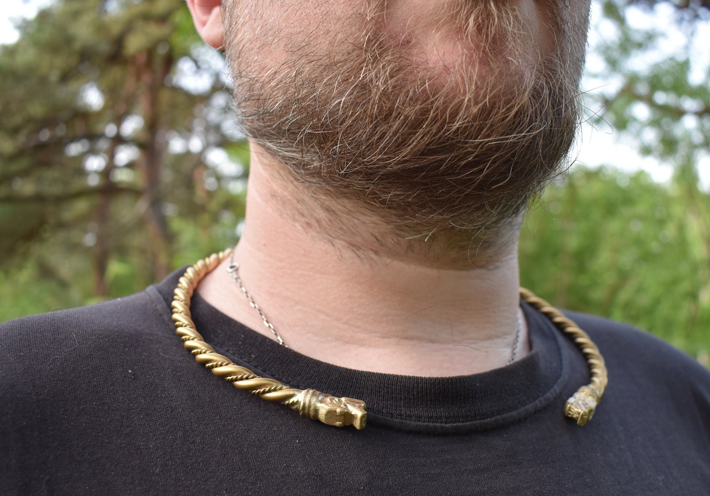 Viking neck ring shop