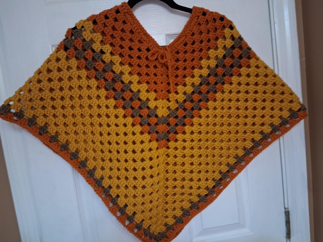 Fraully Women's Poncho