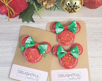 Holiday Mickey Shoe & Hair Clip – Red Holo-Laser – Green Snowflake Bow – Disney Inspired