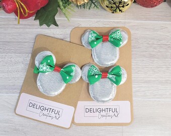 Holiday Mickey Shoe & Hair Clip – Silver – Green Snowflake Christmas Bow – Disney Inspired