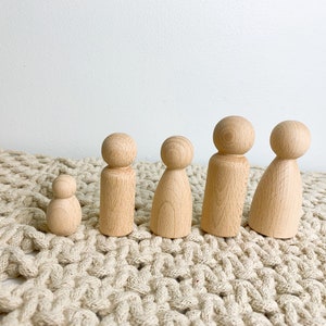 Wooden Family Peg Dolls Set of 5 Natural finishes DIY  Wood Turning Kids Children Learning Toy