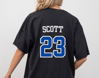 TREE HILL RAVENS スコット 23 Tシャツ、コンフォートカラー、ヴィンテージウォッシュ Tシャツ、ワン ツリー ヒル ギフト、その他のグッズ、ノースカロライナ州ツリー ヒル