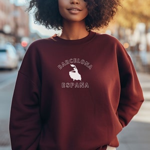 BARCELONA SWEATSHIRT,Unisex Heavy Blend™ Crewneck Sweatshirt, España, Barcelona Pullover, Spain Sweatshirt, Europe, European Sweatshirts