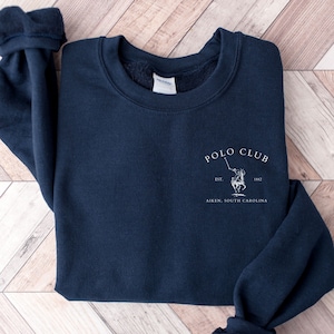 POLO CLUB South Carolina, Unisex Heavy Blend™ Crewneck Sweatshirt, Polo Sweatshirt, Sporty Crewneck, Women&#39;s Sweatshirts, Vintage Vibe