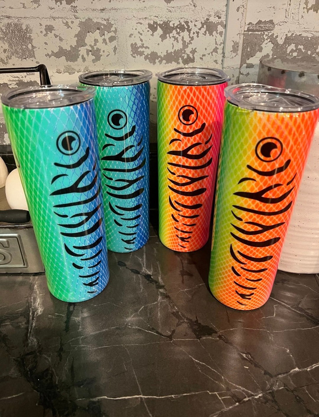 20 Oz Fishing Lure Epoxy Tumblers Etsy 20-oz-fishing-lure-epoxy-tumblers-etsy