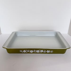 Vintage Pyrex #933 Lasagna Pan – Spring Blossom Green Crazy Daisy – Rectangular Baking Dish – 1970s Glassware Cookware mcm Christmas gift