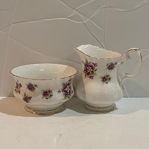 Royal Albert England Sweet Violets Pattern Creamer and Sugar bowl