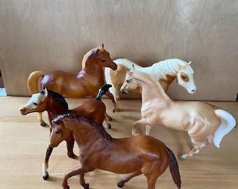Breyer Reeves Horses lot of 5 Breyers Brown Horses