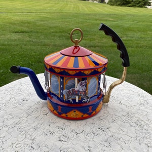 Kamenstein Tea Kettle Teapot World of Motion 1998 Merry Go Round