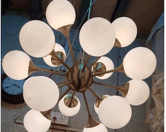 Vintage antik art déco Murano-glas och mässing Sputnik-molnkrona