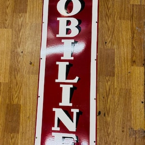 Vintage porcelain enamel Sinclair Pennsylvania Mobiline Motor Oil 60x12 single sided advertising sign board