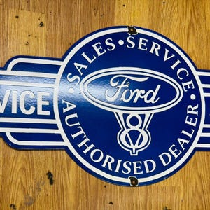 Vintage porcelain enamel Ford service spares 42x18 inch single sided advertising sign board