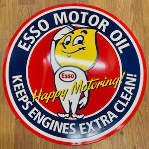 Vintage porcelain enamel Esso Motor Oil 30 inch single sided advertising sign board