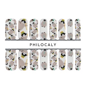Penguin Nail Strips: Fun DIY Nail Art