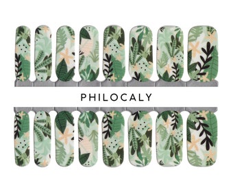 Palm Leaf Nail Strips: Summer Green Nail Wraps