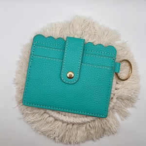 Cartera de identificación turquesa / Cartera turquesa con llavero de pulsera con cuentas / Cartera con llavero verde azulado / Cartera de pulsera / Cartera pequeña /