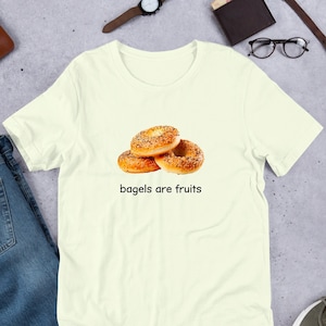 Bagels sind Früchte lustiges Meme Shirt, Weirdcore Kleidung, seltsam spezifisch, ausgehängtes Shirt, freches Shirt, freches Essen Meme, surreales Meme