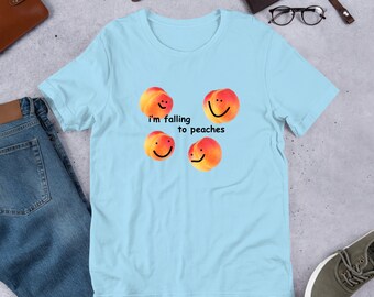 I'm Falling to Peaches Pun, Funny Meme Shirt, Weirdcore Clothing