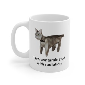 Jag är förorenad rolig katt meme-mugg, rolig meme-mugg, ironisk mugg, konstigt specifik, ohängd mugg, förbannad, krypande mugg, Gen Z-humor, skämtgåva