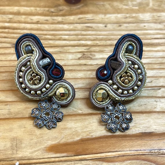 Dori earrings hotsell
