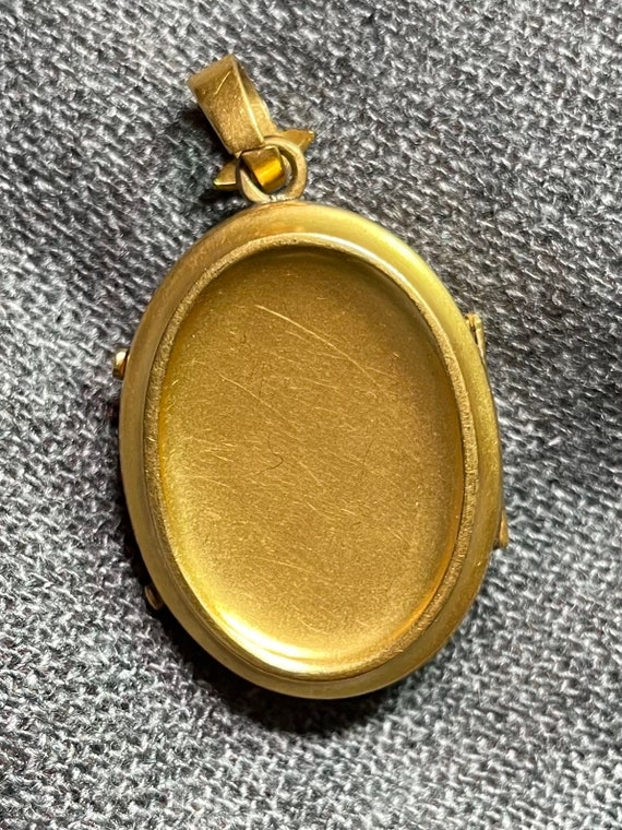 Large 18k Gold Plated Oval Locket - image 6