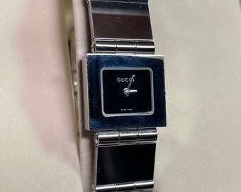 Gucci 600L Like New Watch