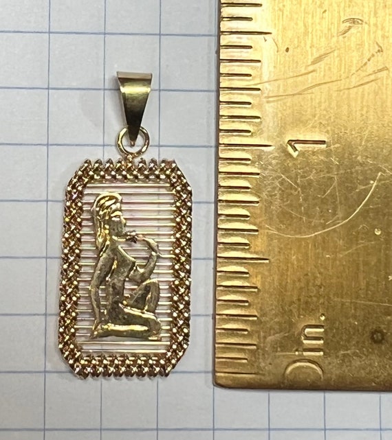 Vintage 14k Gold Virgo Zodiac Charm Pendant - image 3