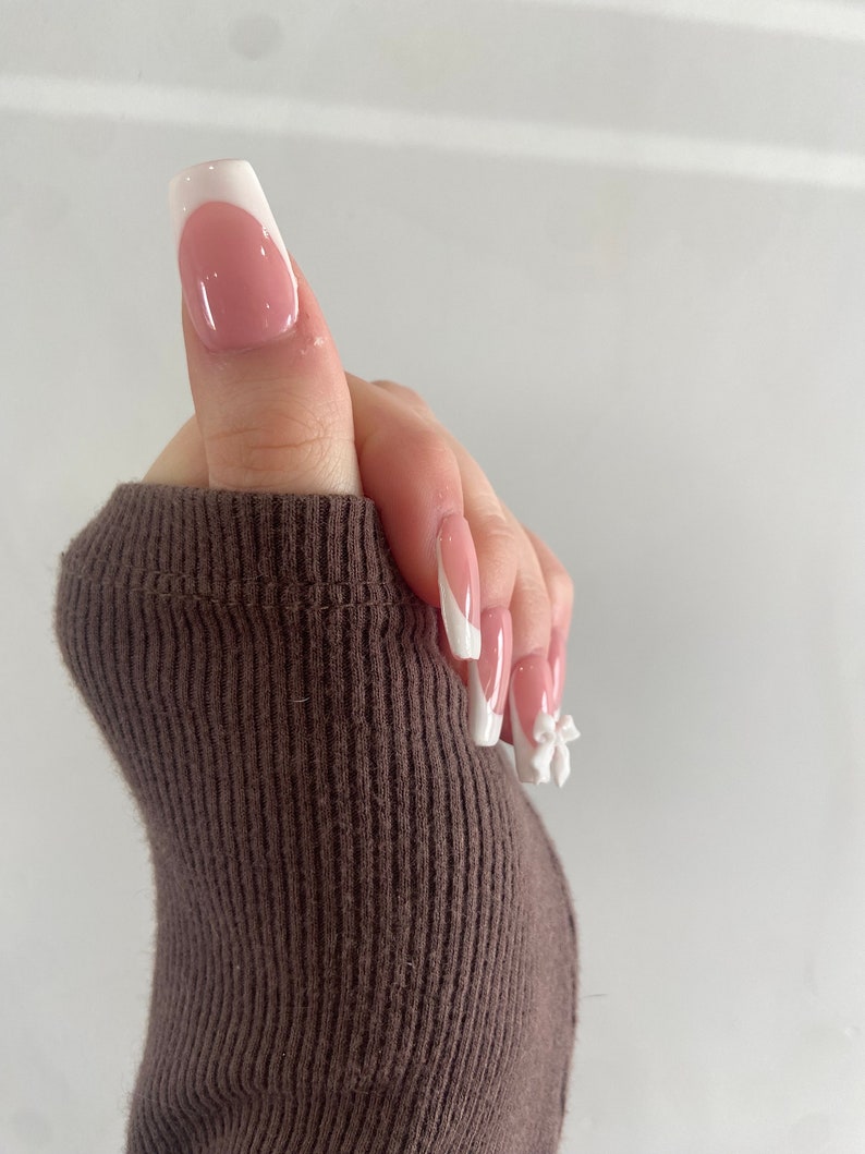 Handmade Bow French Tip Press On Nails image 3