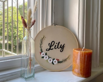 Custom Name Floral Embroidery Hoop: Personalized Nursery Decor