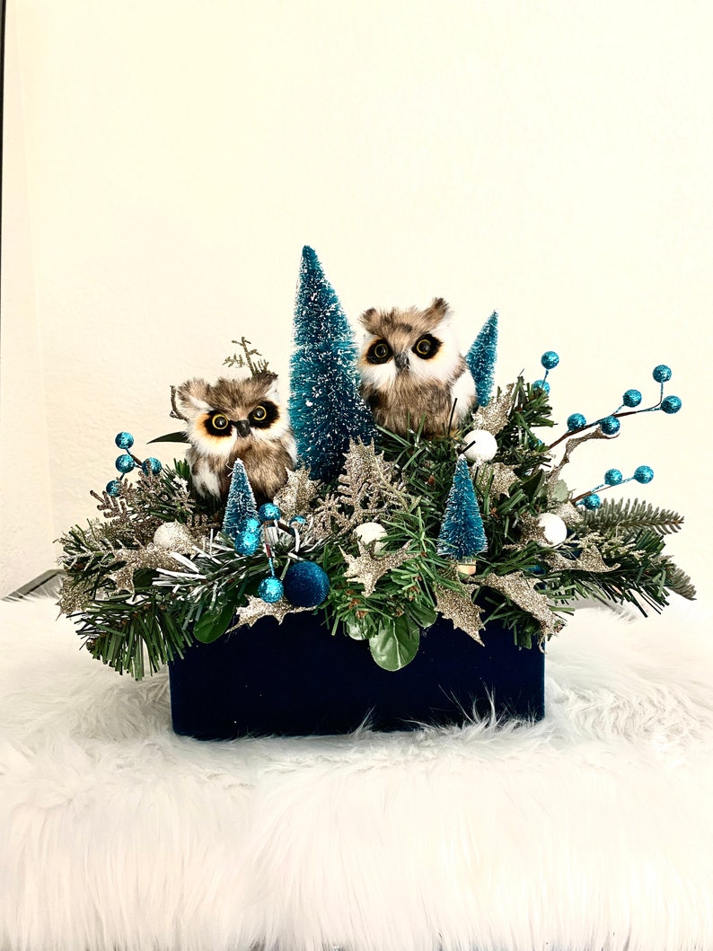 Christmas Owl Centerpiece, Table Decoration, Holiday Room Decor, Oil
