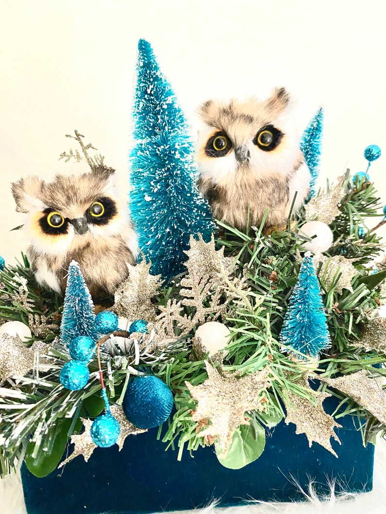 Christmas Owl Centerpiece, Table Decoration, Holiday Room Decor, Oil
