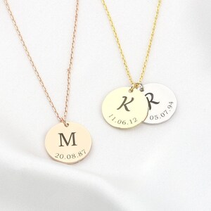 Initial Necklaces For Women, Multiple Name Necklace For Mom, Personalized Birthday Gift, Silver Letter Disc Necklace, Unique Gifts For Mom