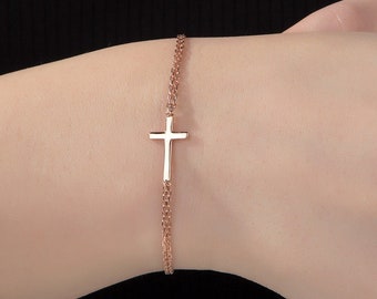 14 kt gouden sierlijke kruisarmband, religieuze sieraden voor dames