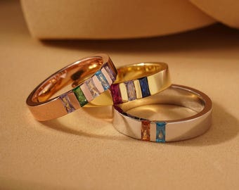 14k Gold Round Bezel Set Birthstone Mother's Family Ring 14k Gold Round Bezel Set Birthstone Mother's Family Ring