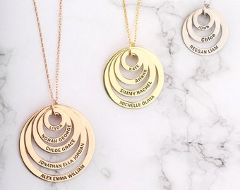 circle name necklace for mom