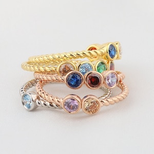 14K Gold Family Birthstone Ring For Mom, Personalized Birthday Gifts, Silver Twisted Band Birthstone Ring, Moms Gift, Unique Gifts For Mom