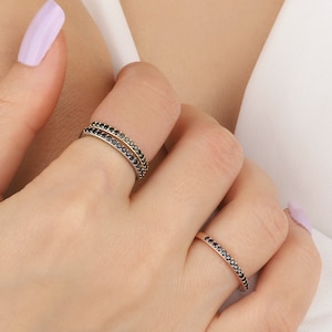 14K Gold Halbe Ewigkeit schwarzer Diamant Ring, Silber Stapelring, Zierliche stapelbare Ring, Zirkon Diamant Eheringe, einzigartige Geschenke für Mama
